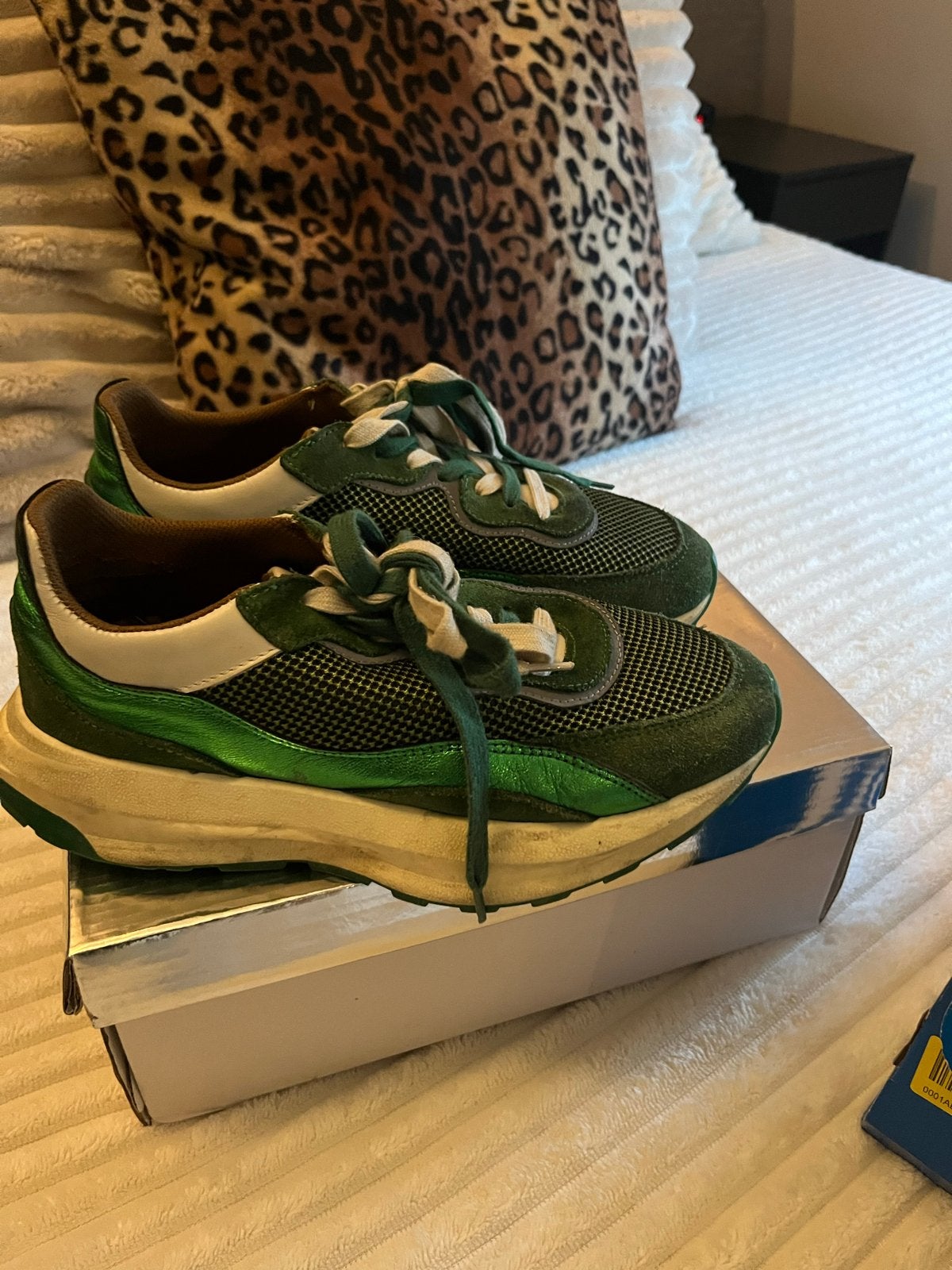 Groene sneakers - Maat 39- Zo goed als nieuw, Ophalen of Verzenden, Zo goed als nieuw, Groen, Sneakers of Gympen