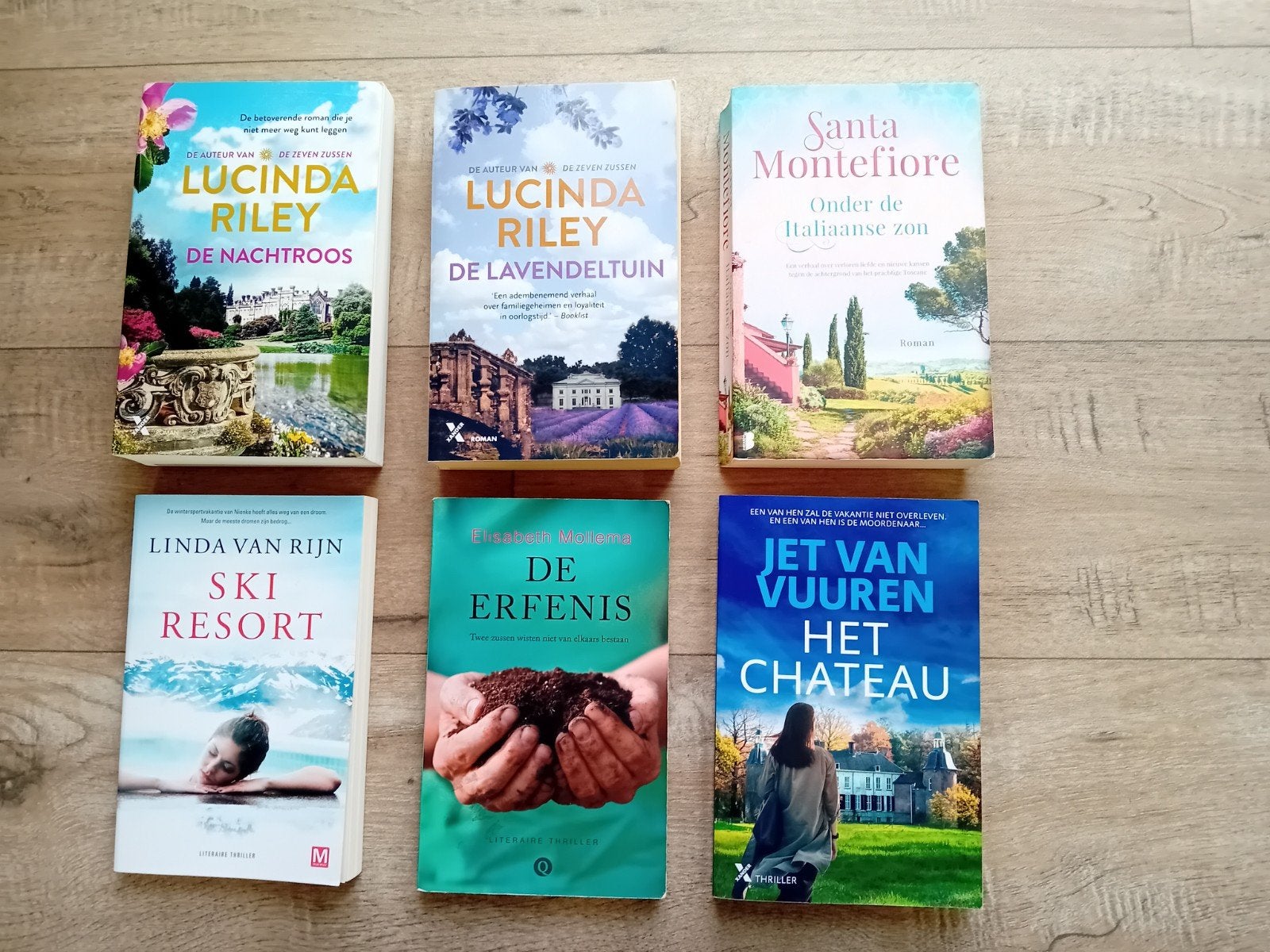 Romans en trillers, Ophalen