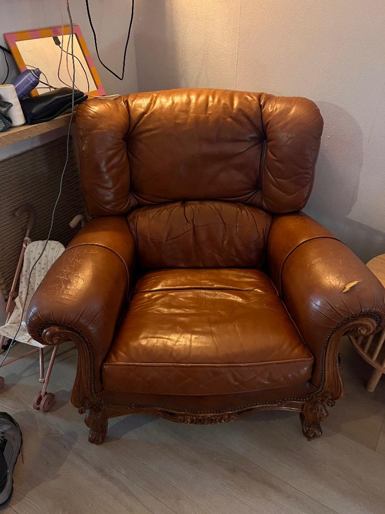 Large leather chair, Ophalen