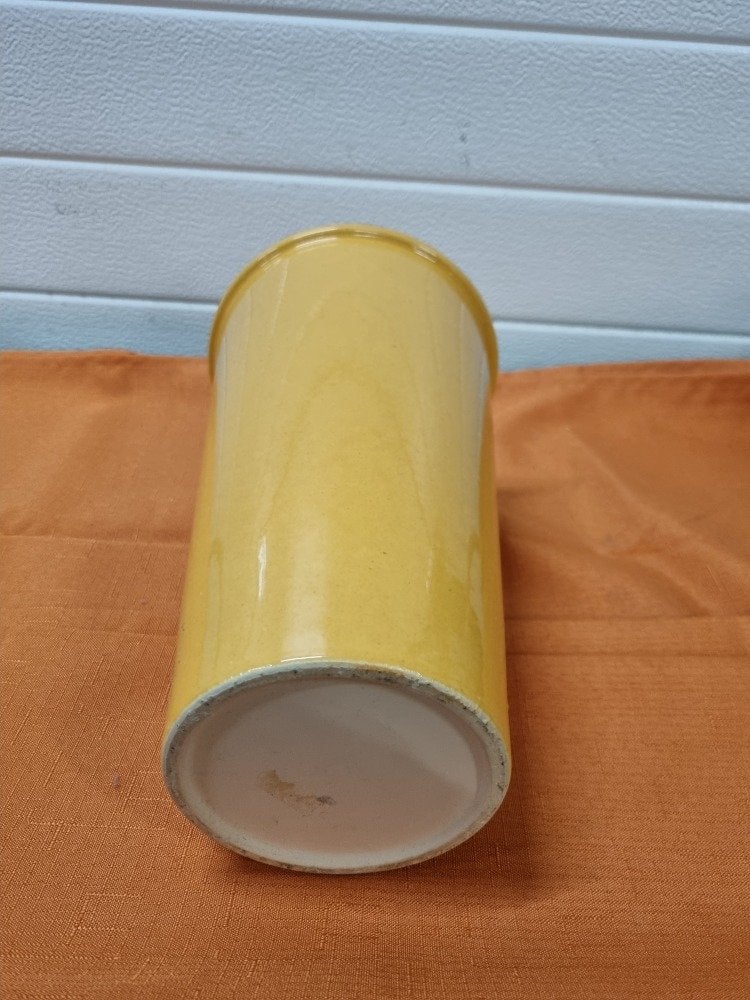 bloempot geel aardewerk, Ophalen of Verzenden, 'T Olde Gre-j, Info@toldegrej.nl, Endepoelstraat 20f Didam