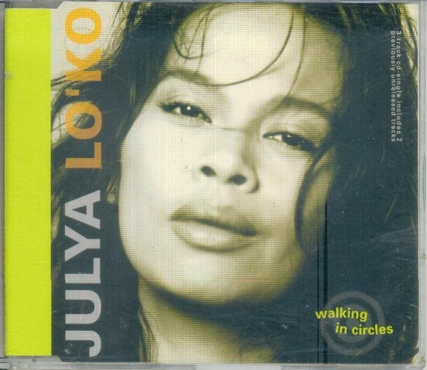 cd-maxi van Julya Lo\' ko - Walking In Circles, Verzenden, Zo goed als nieuw