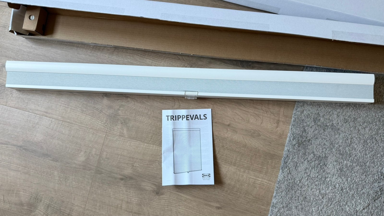 IKEA Trippevals verduisterende plissé gordijnen (3 stuks), Huis en Inrichting, Stoffering | Gordijnen en Lamellen, Ophalen, Wit