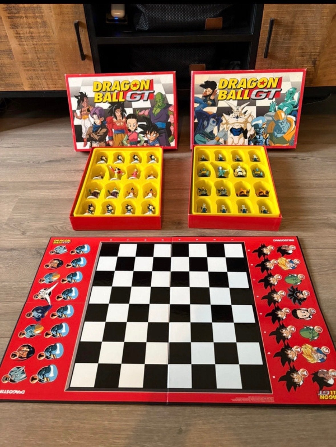 Dragon Ball GT Schaakspel / Verzamelset DeAgostini 2002-2003, Ophalen of Verzenden, Zo goed als nieuw, Jongen of Meisje