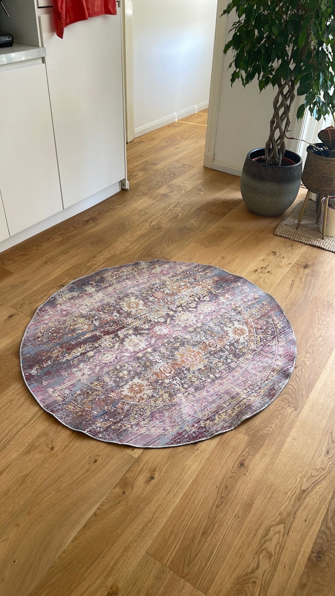 Mooi kleed (beide kanten andere kleur!), Huis en Inrichting, Stoffering | Tapijten en Kleden, 100 tot 150 cm, Blauw, Rond, Ophalen of Verzenden