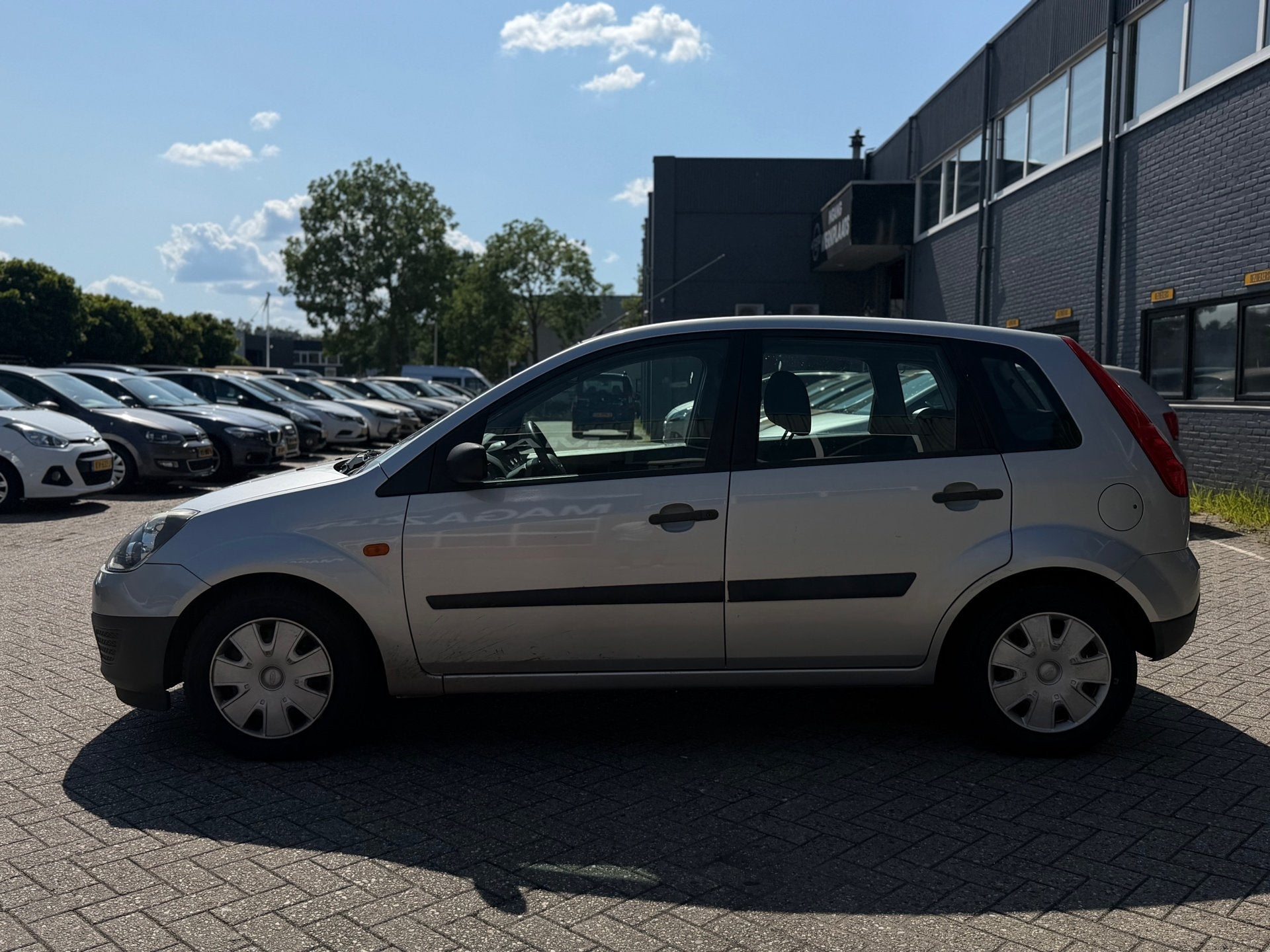 Ford Fiesta 1.3-8V Champion NL-Auto / 2e Eigenaar / NAP / Ai, 1299 cc, Stof, 40 €/maand, Zwart