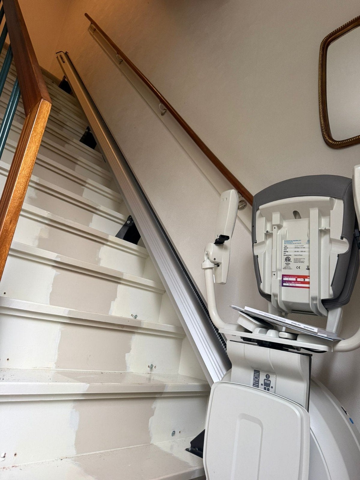 thyssenkrupp rechte traplift z.g.a.n., Diversen, Trapliften, Ophalen, Gebruikt, T, T