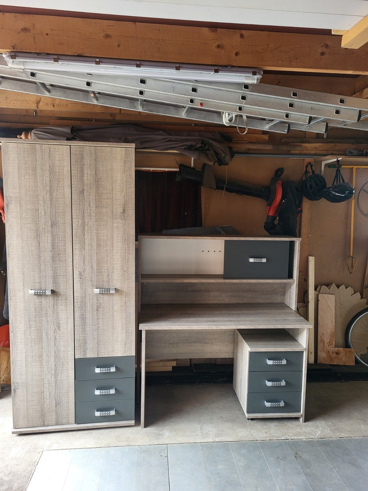 Complete Jongenskamer Pep Collectie  Kajuitbed, Bureau, Kast, Kinderen en Baby's, Kinderkamer | Complete kinderkamers, Ophalen