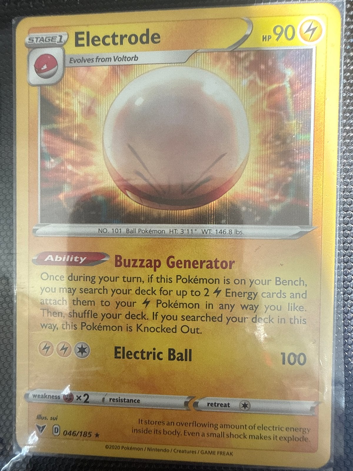 Pokémon TCG Electrode 046/185 - Vivid Voltage, Ophalen of Verzenden, Zo goed als nieuw, Losse kaart, Foil