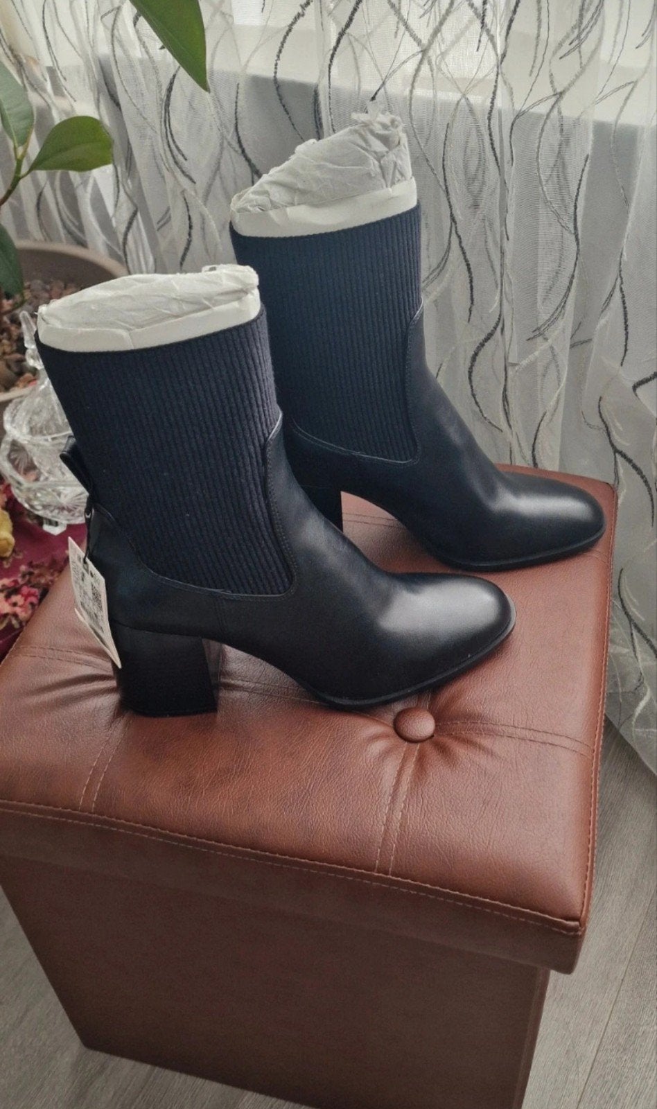Zwarte enkellaarzen met gebreide schacht - Nieuw, Kleding | Dames, Schoenen, Lage of Enkellaarzen, Nieuw, Ophalen of Verzenden