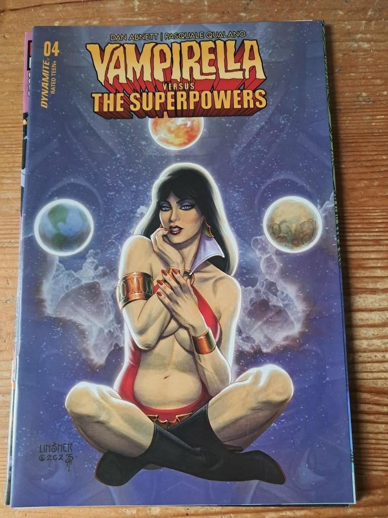 Vampirella versus the superpowers, Boeken, Amerika, Dan Abnett, Nieuw, Ophalen