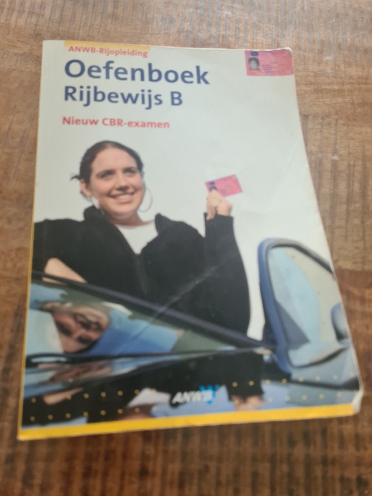 ANWB Oefenboek Rijbewijs B - Nieuw CBR-examen, Boeken, Studieboeken en Cursussen, Ophalen of Verzenden, Gamma, Gelezen, Overige niveaus