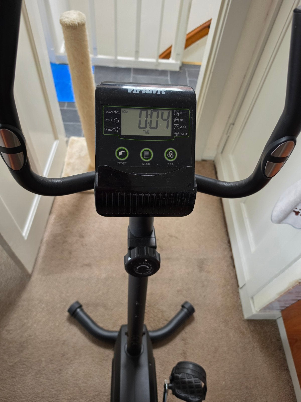 VirtuFit HTR 1.0 Hometrainer - Compact en Efficiënt, Sport en Fitness, Fitnessapparatuur, Ophalen, Gebruikt, Metaal, Benen