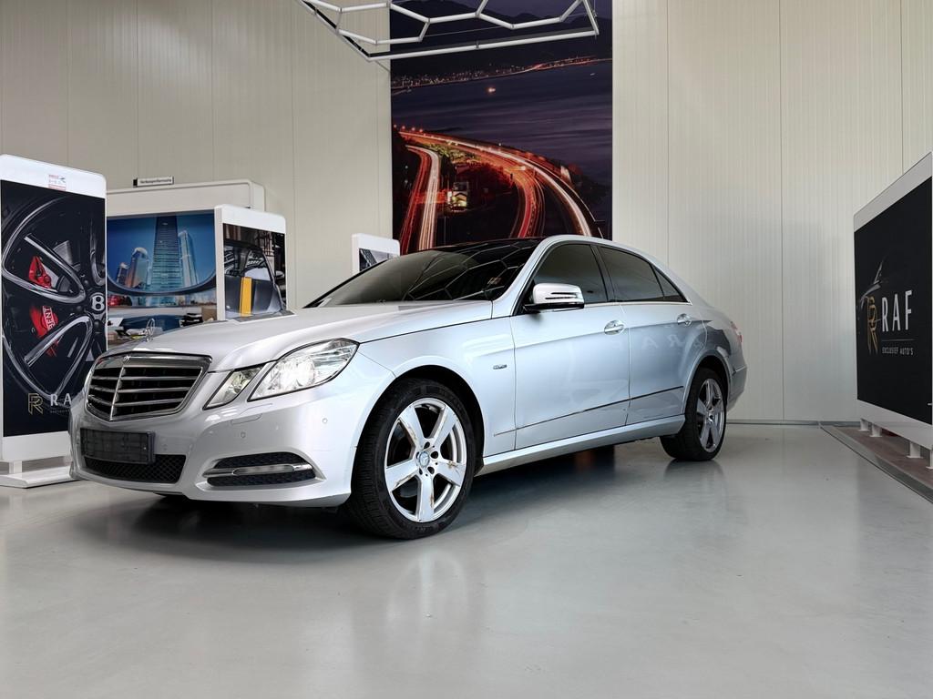 Mercedes-Benz E-klasse 350 CGI Elegance 4-MaticAutomaat,Pano, Automaat, Verwarming stoelen achter, Gebruikt, Zwart