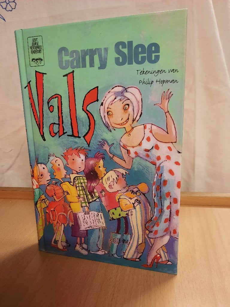 leesboek vals van carry slee, Ophalen of Verzenden, Zo goed als nieuw, Carry Slee, Fictie algemeen