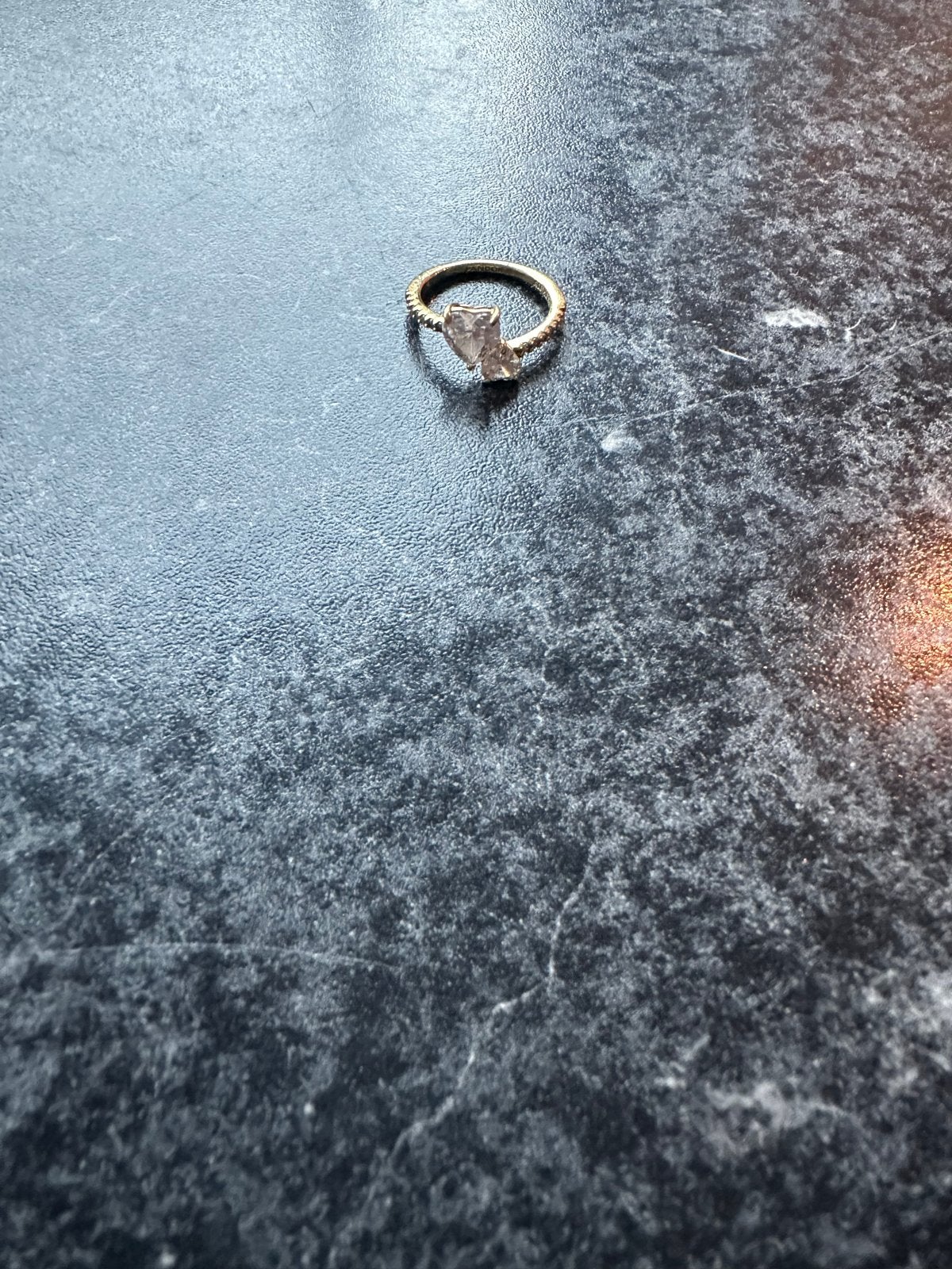 PANDORA ring nieuw met doosje, Met kristal, Overige materialen, Nieuw, Ophalen of Verzenden