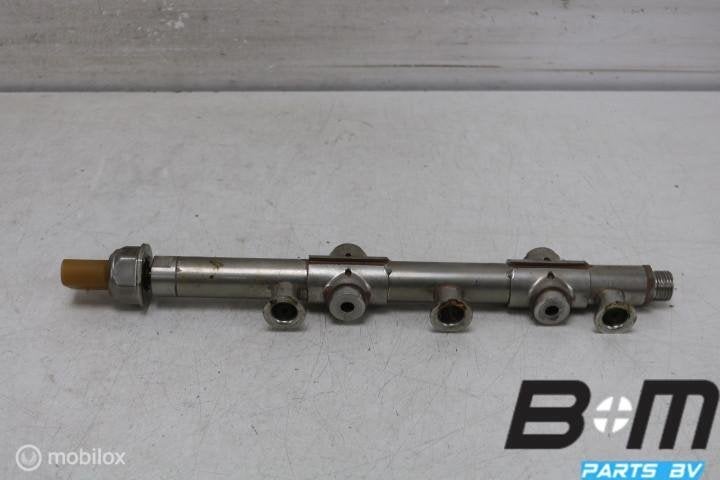 Brandstofrail 1.0TSI CHZA VW up! 04C13320F, Auto-onderdelen, Brandstofsystemen, Gebruikt