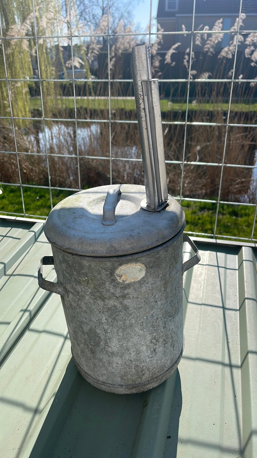Leuke antieke zinken pot/vaas deksel vroeg temperatuur meter, Ophalen