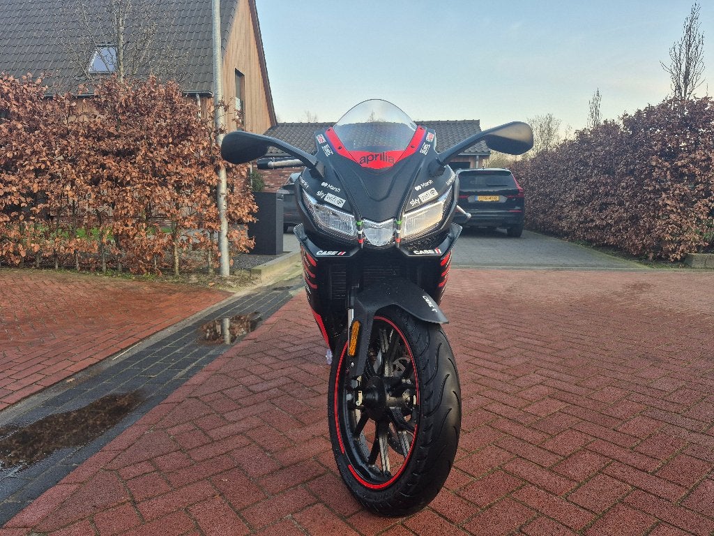 Aprilia rs 125 GP, Motoren, Traction Control, Gebruikt, 125 cc, 11 kW of minder