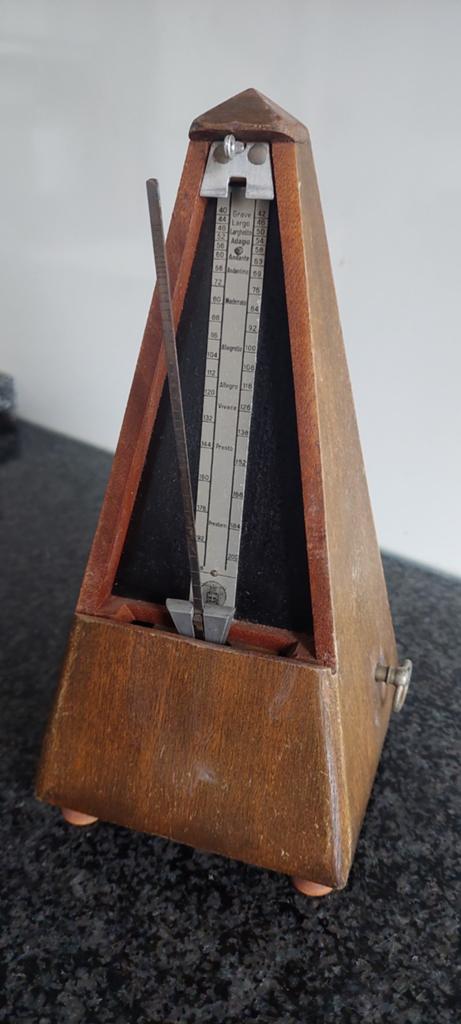 Antieke Franse Metronoom - Houten Piramide Model, Antiek en Kunst, Ophalen of Verzenden