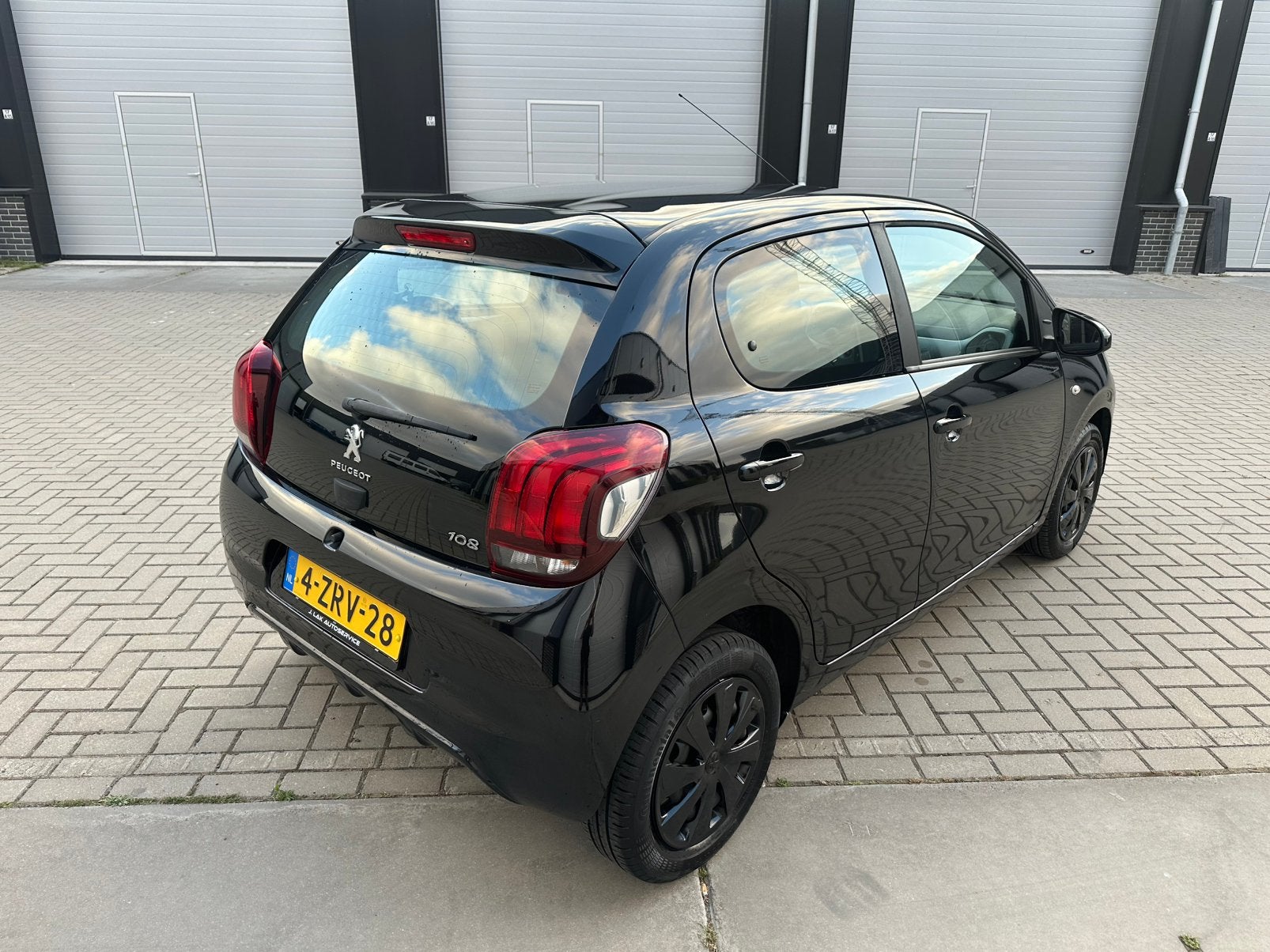 Peugeot 108
