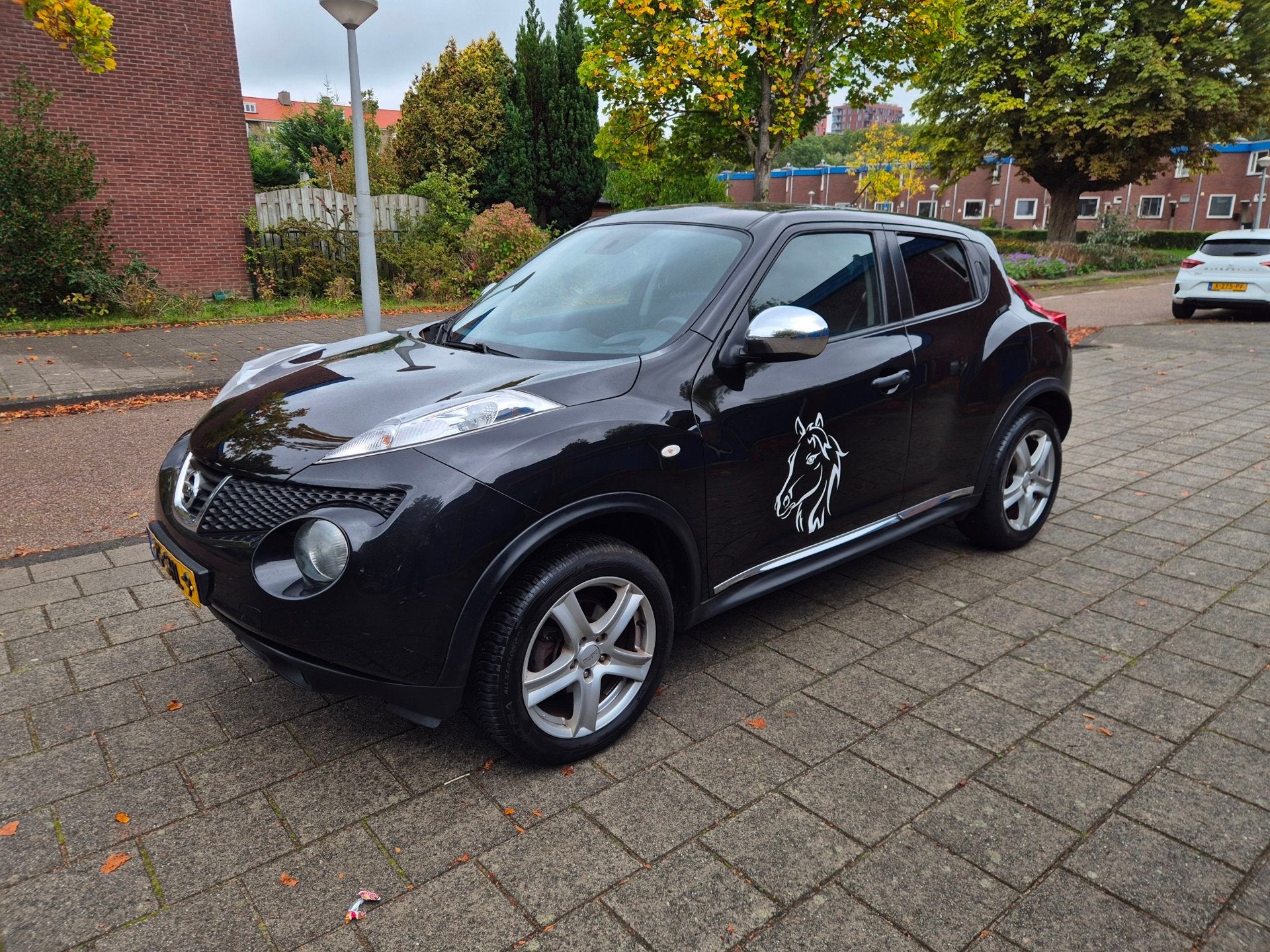 Nissan Juke 1.6 Visia Eco Airco Trekhaak Black Edition, Auto's, Voorwielaandrijving, Stof, 4 cilinders, Origineel Nederlands