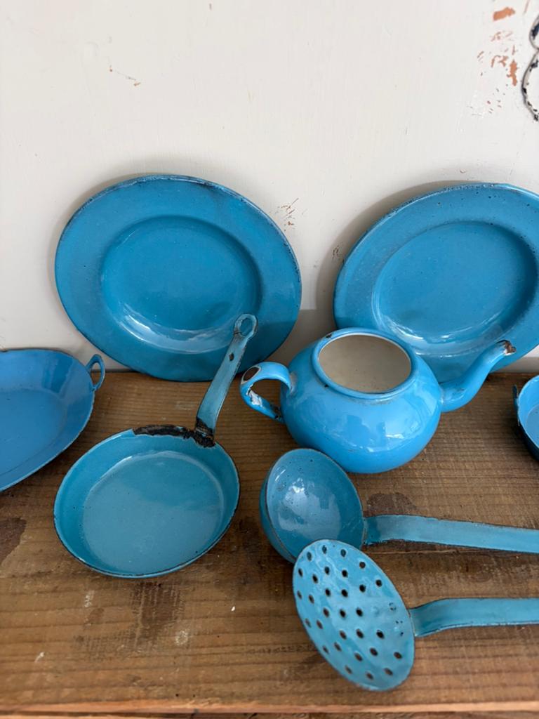 Lotje blauw brocante kinder emaille, Ophalen of Verzenden