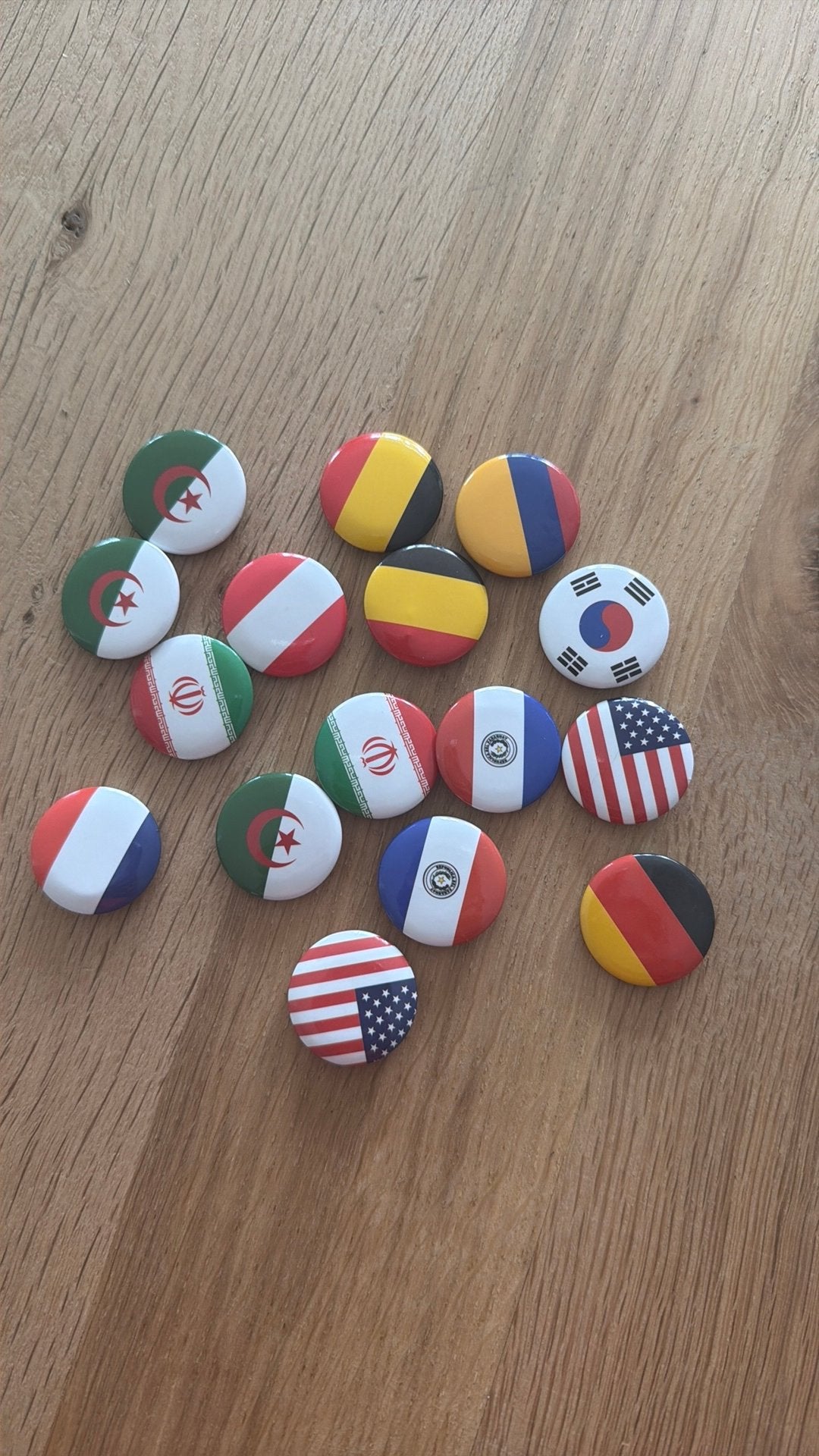 Deka buttons WK, Verzamelen, Speldjes, Pins en Buttons, Ophalen of Verzenden, Zo goed als nieuw, Overige onderwerpen