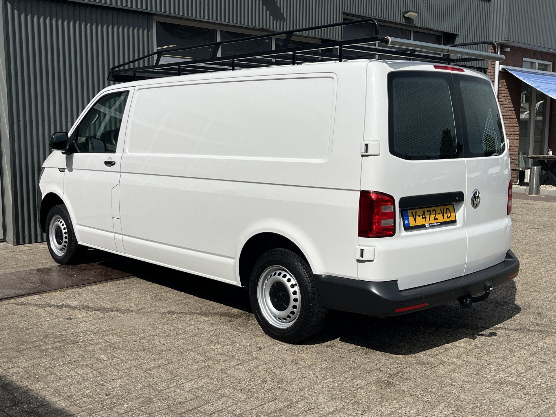 Volkswagen Transporter 2.0 TDI L2H1 150pk Euro 6 Bpm vrij Tr, Voorwielaandrijving, Dealer onderhouden, Stof, Gebruikt