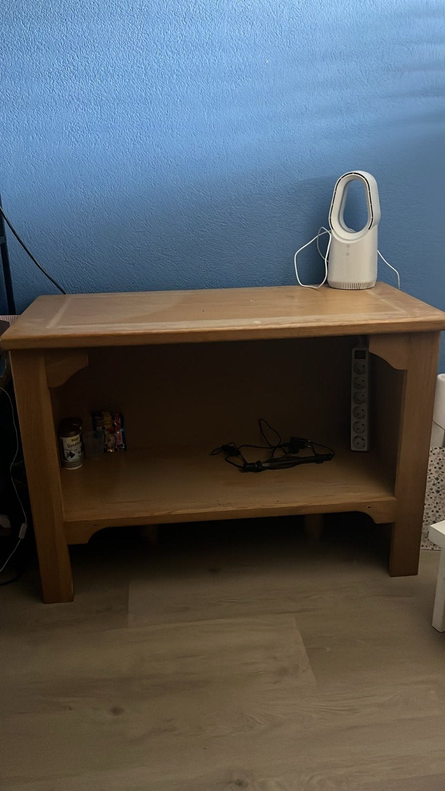 Houten TV-meubel / Bijzettafel met kabelgat, Ophalen, Gebruikt, Overige houtsoorten