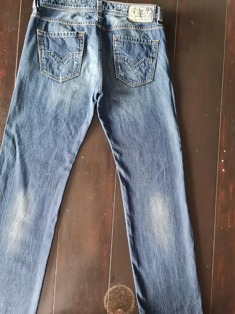 ZGAN CLASSIC DIESEL LARKEE REGULAR STRAIGHT JEANS SIZE 32/32, Diesel, Blauw, W32 (confectie 46) of kleiner, Ophalen of Verzenden