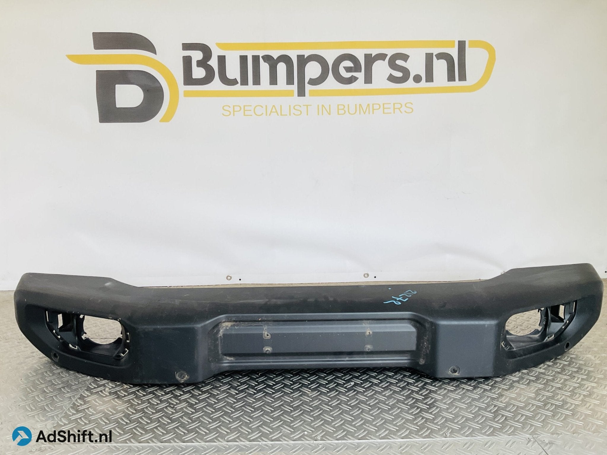 Bumper Jeep Wrangler 6NC13TRMAA Voorbumper JEEP-21272, Bumper