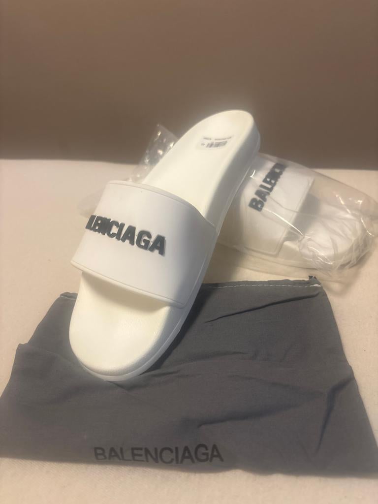 Balenciaga Pool Slide Slippers -, Ophalen of Verzenden, Zo goed als nieuw, Wit, Slippers