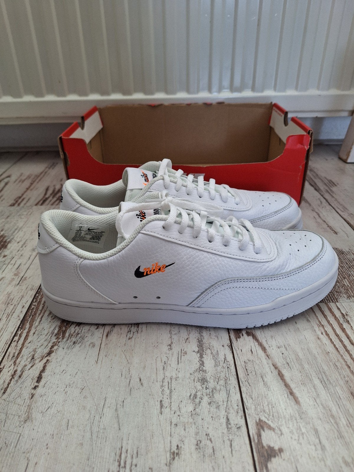 Nieuw, Nike witte Court vintage prem sneakers, mt 41, Wit, Nike, Nieuw, Ophalen of Verzenden