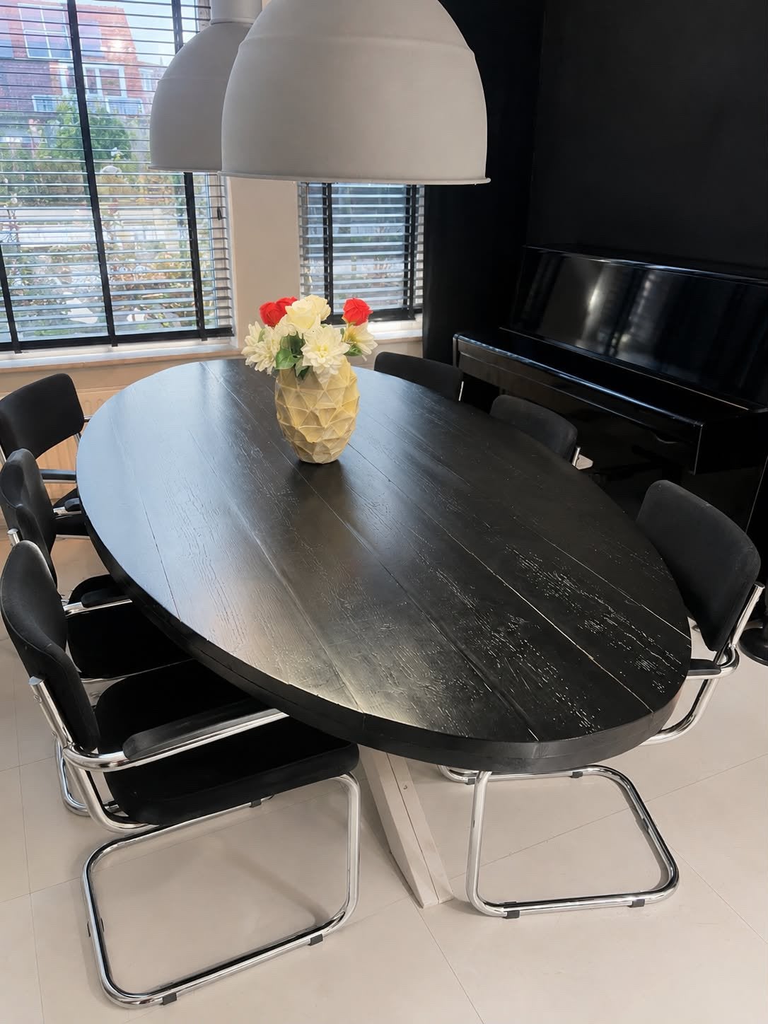 Gratis Tafel / Ovaal, Ophalen, Gebruikt, 100 tot 150 cm, 200 cm of meer