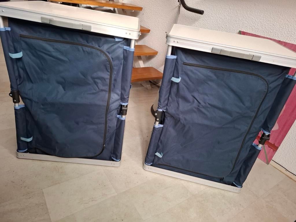 Twee campingkastjes, Ophalen of Verzenden