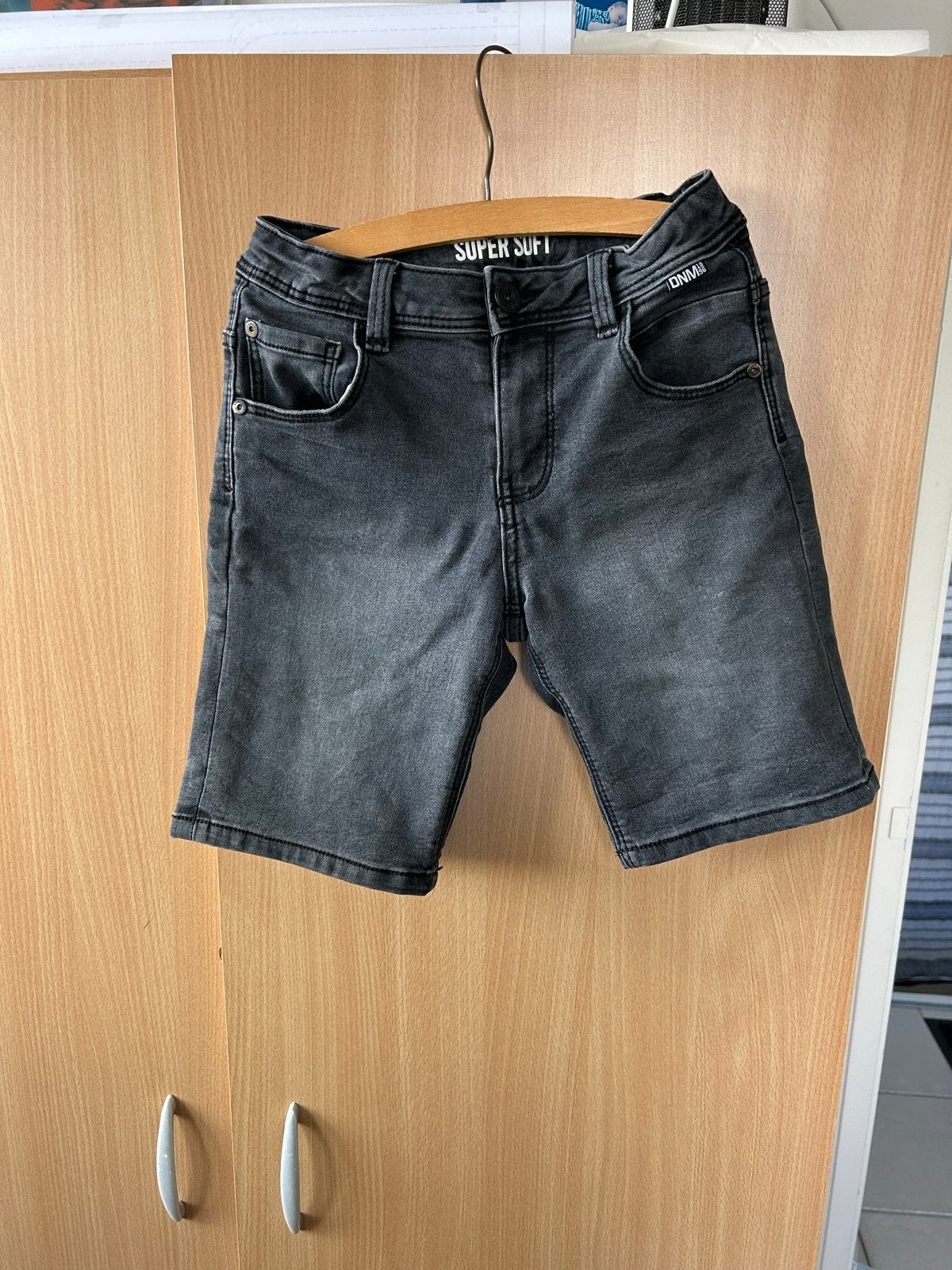 denim shorts - Super Soft - Maat 140, Kinderen en Baby's, Kinderkleding | Maat 140, Ophalen of Verzenden, Zo goed als nieuw, Jongen