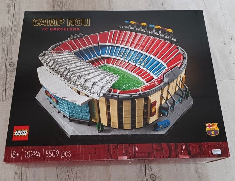 LEGO FC Barcelona 🏟️ Camp Nou 10284 - NIEUW!, Kinderen en Baby's, Lego, Nieuw, Ophalen of Verzenden, Icons