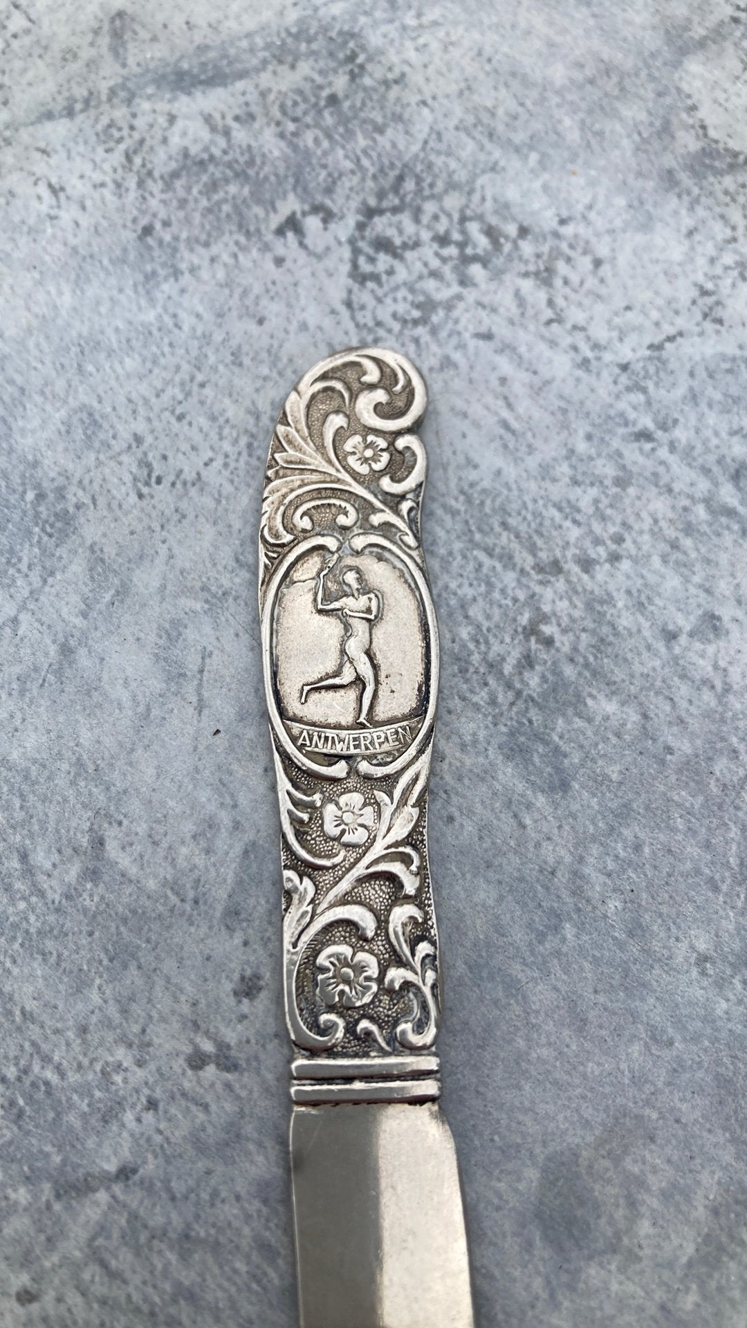 Vintage Mesje 1970 Antwerpen Vett-o Kaas Handwerpen, Ophalen