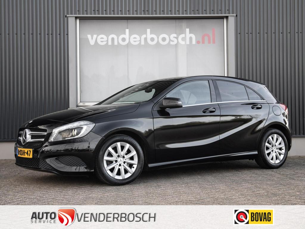 Mercedes-Benz A-klasse 180 Ambition 123pk Camera | Navi | Tr, Gebruikt, 4 cilinders, Zwart, Onderhoudsboekje