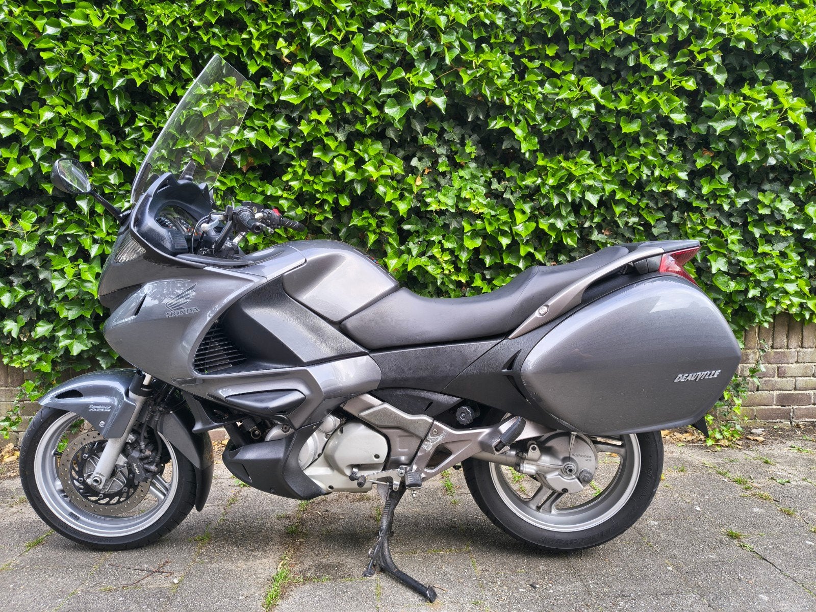 Honda Deauville NT700V ABS - Ideale woon-werk/tourmotor, Particulier, Toermotor