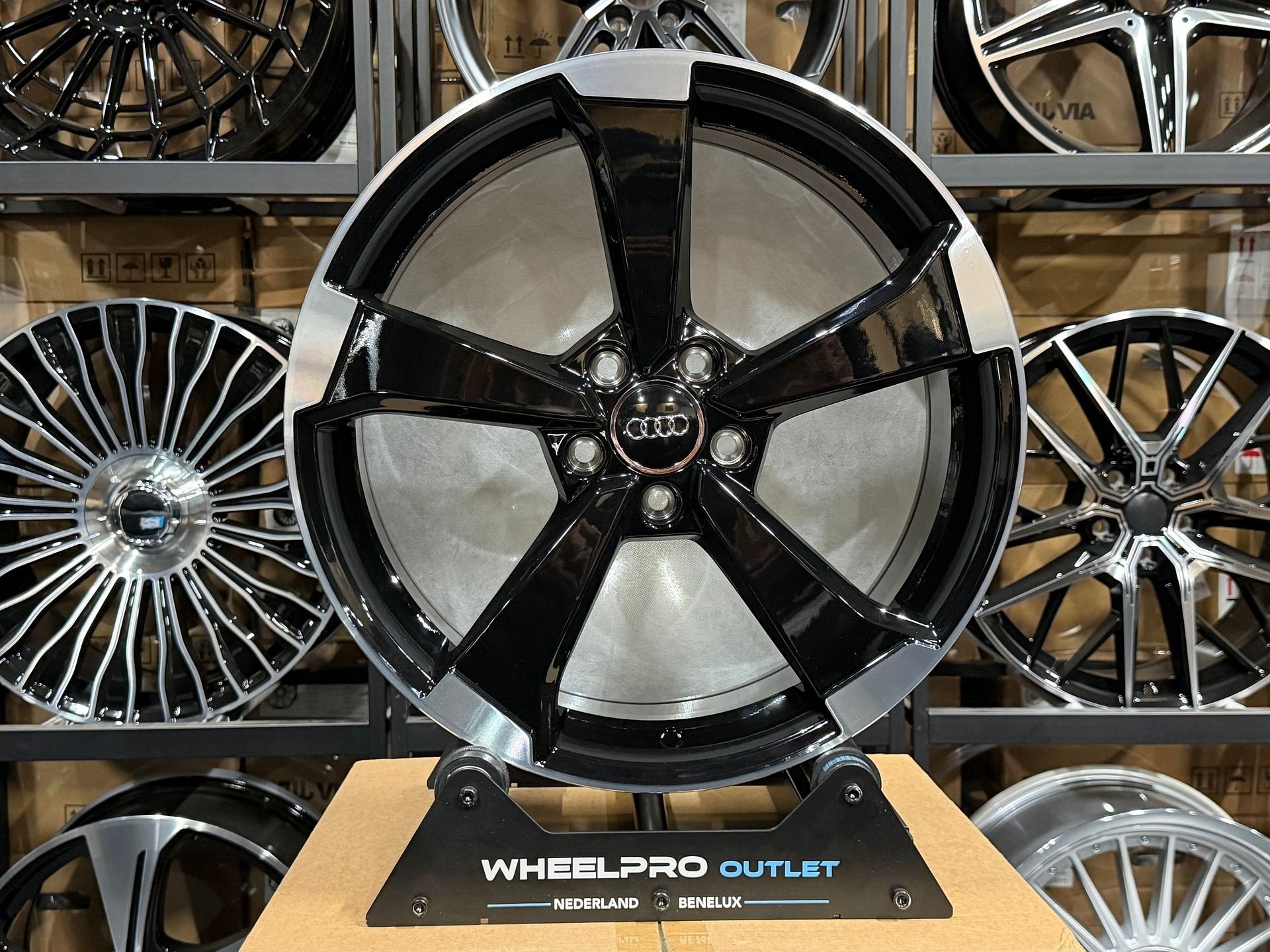 19 inch Audi ROTOR STYLE velgen A3 S3 RS3 A4 Q3 Q5 Golf 7 8, Velg(en), -, -, Nieuw