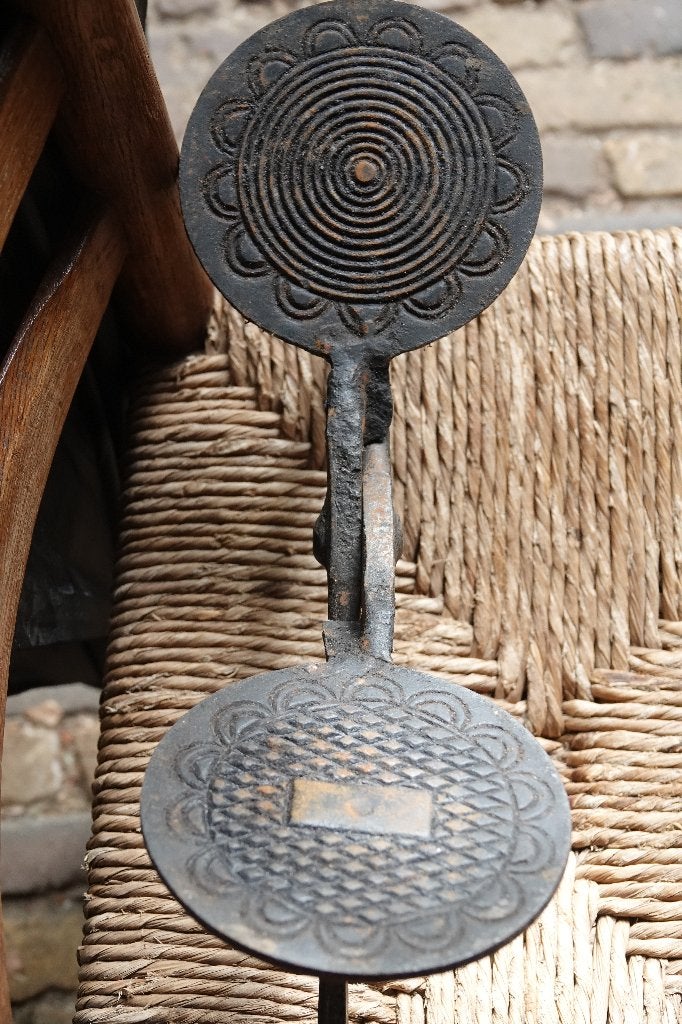kniepertjes ijzer   diam. 12 cm lang 70 cm, Ophalen of Verzenden