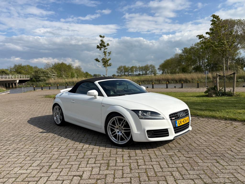Audi TT 2.0 Tfsi Roadster 19” S-line, Automatische klimaatregeling, TT, Zwart, 4 cilinders