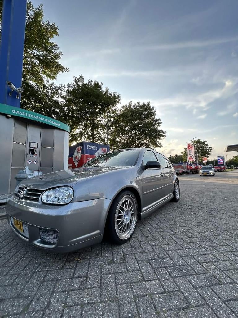 golf 4 IV onderblok kapot of (onderdelen), Auto's, Volkswagen, Voorwielaandrijving, Stof, 1280 kg, 4 cilinders
