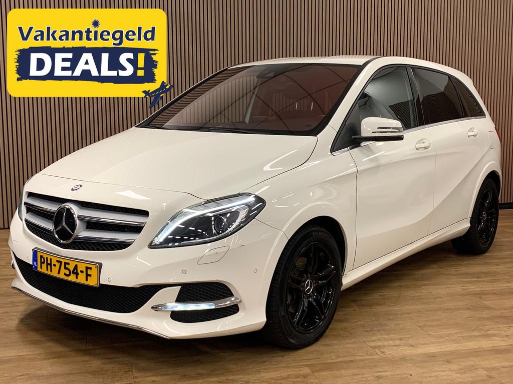 Mercedes-Benz B-klasse 250 e Lease Edition|66000KM|Navigatie, Auto's, Mercedes-Benz, Stof, Gebruikt, Zwart, Wit