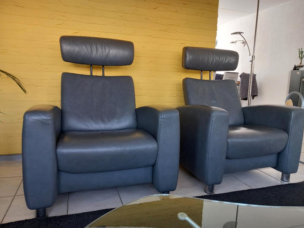 Twee Stressless stoelen en een 2-zitsbank., Ophalen, Gebruikt, Twee, Overige kleuren