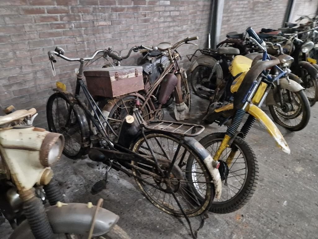 37 Oldtimer bromfietsen in 1 koop als partij te koop, Maximaal 45 km/u, 49 cc, Oldtimer, Oldtimer