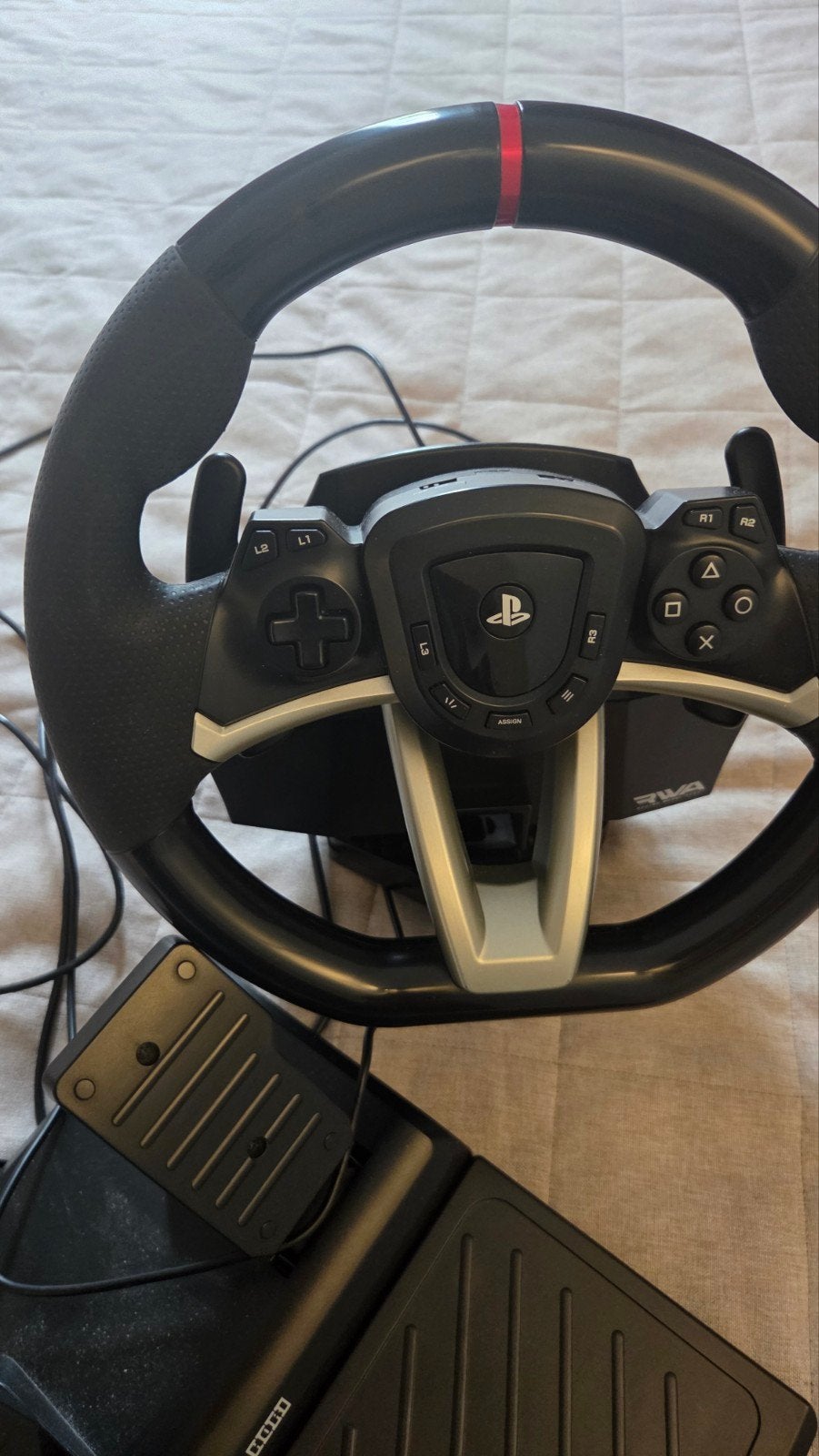 Racestuur met pedalen, Spelcomputers en Games, Spelcomputers | Sony PlayStation Consoles | Accessoires, Ophalen of Verzenden, Zo goed als nieuw