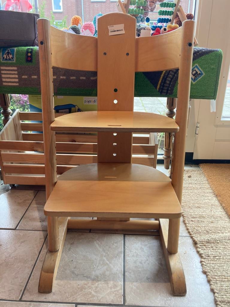 Moizi kinderstoel, vergelijkbaar met Tripp Trapp, Kinderen en Baby's, Ophalen, Meegroeistoel, Moizi, Onbekend