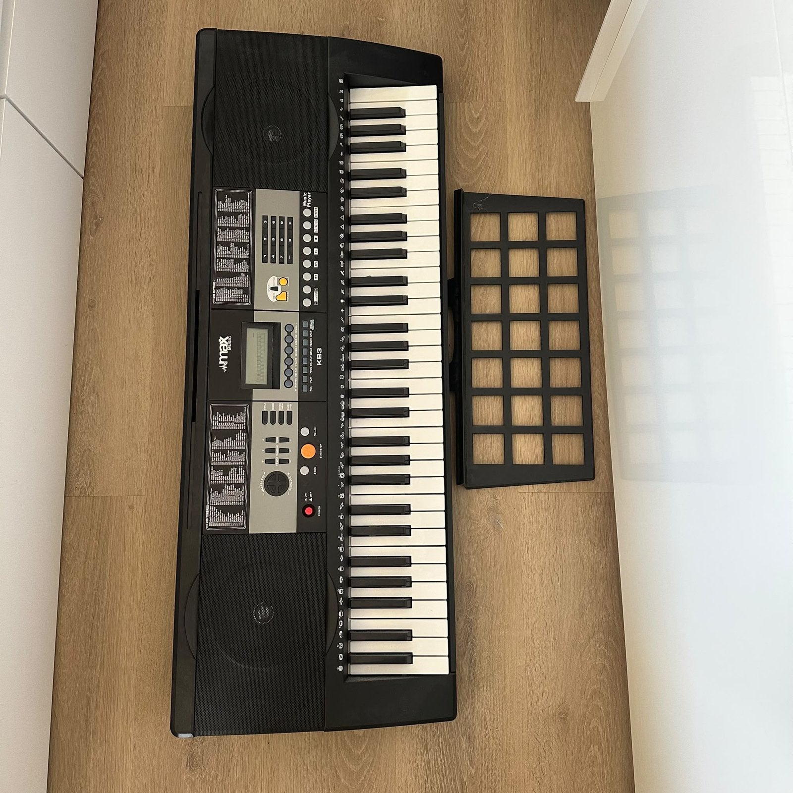Keybord piano MAX KB3 + koptelefoon, Ophalen, Zo goed als nieuw, 61 toetsen, Overige merken